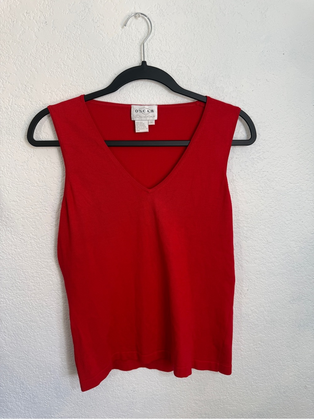 Oscar de la Renta Silk Blend Red V-Neck Knit Tank Top Size M